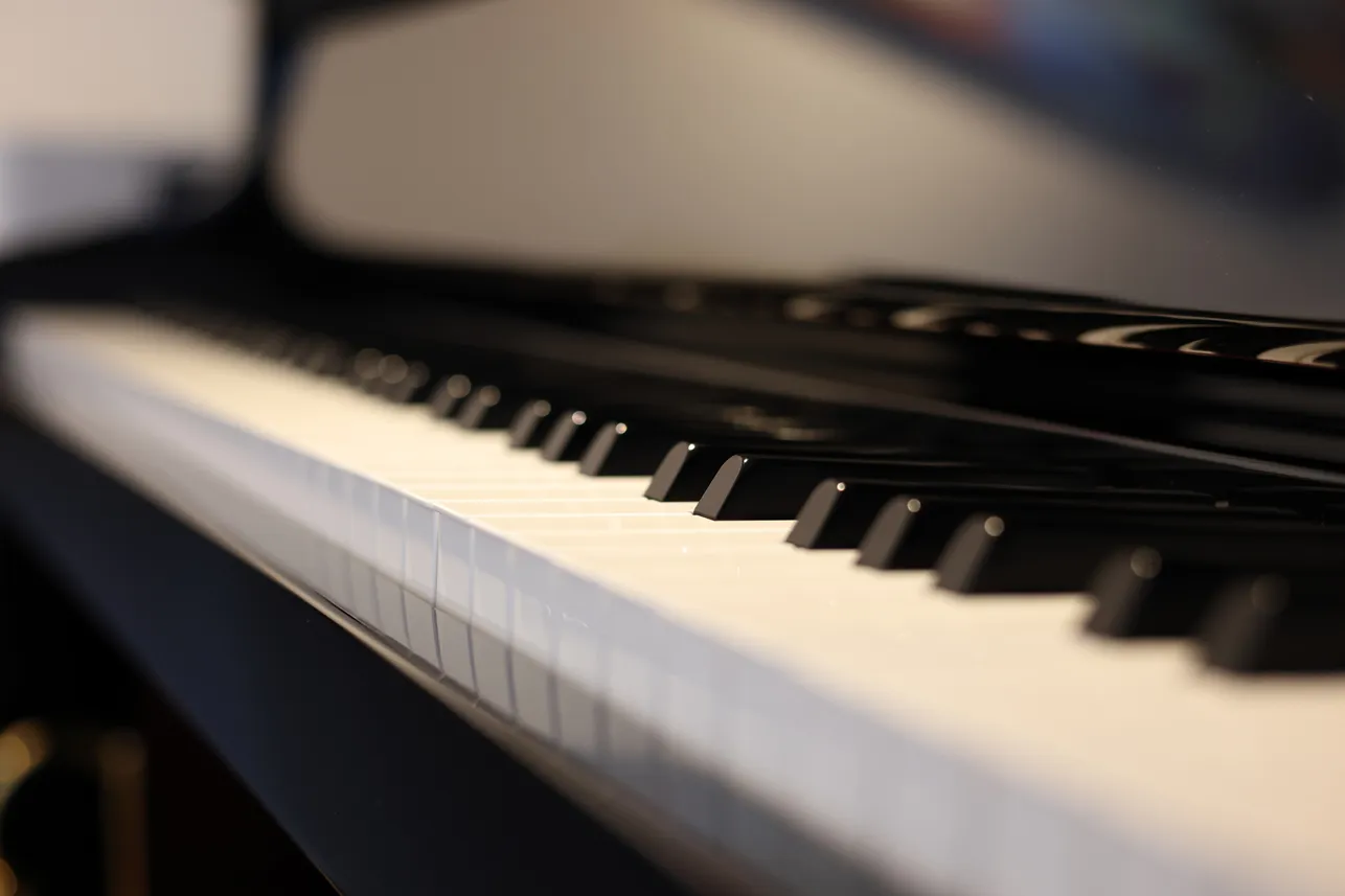 東京都渋谷区G様邸（マンション）　ピアノ・ベース防音室